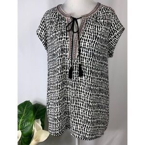 Stitch Fix Daniel Rainn Black & White Short Sleeve Tie Front Blouse M